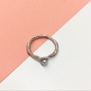 PEARL STERLING SILVER HAMMERED RING